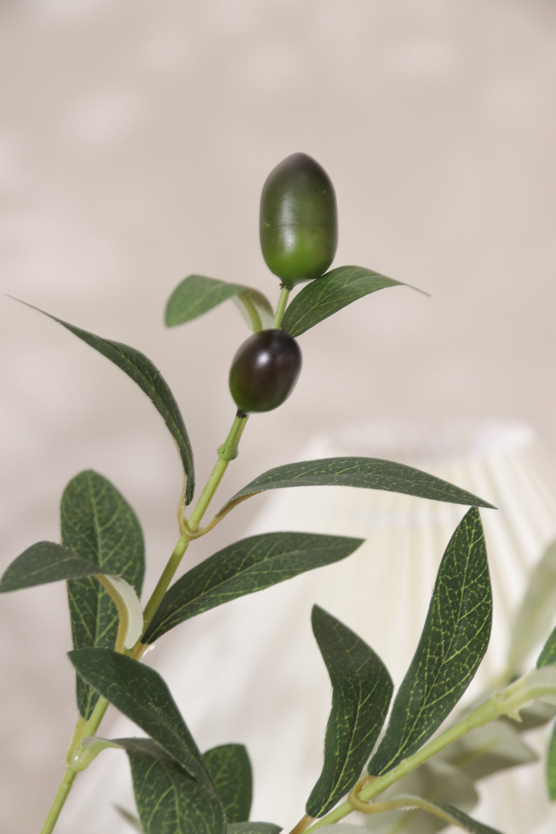 Artificial olive tree